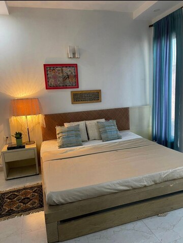 Bedroom in 3 BHK Apartment at Friends Colony – for Rent