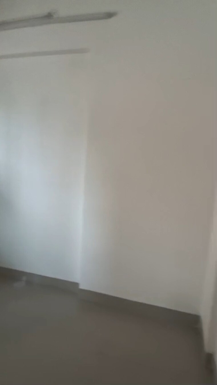 Room, shell-colony 1 Bedroom 360 Sq.Ft. Apartment In Chembur Mumbai 9701415