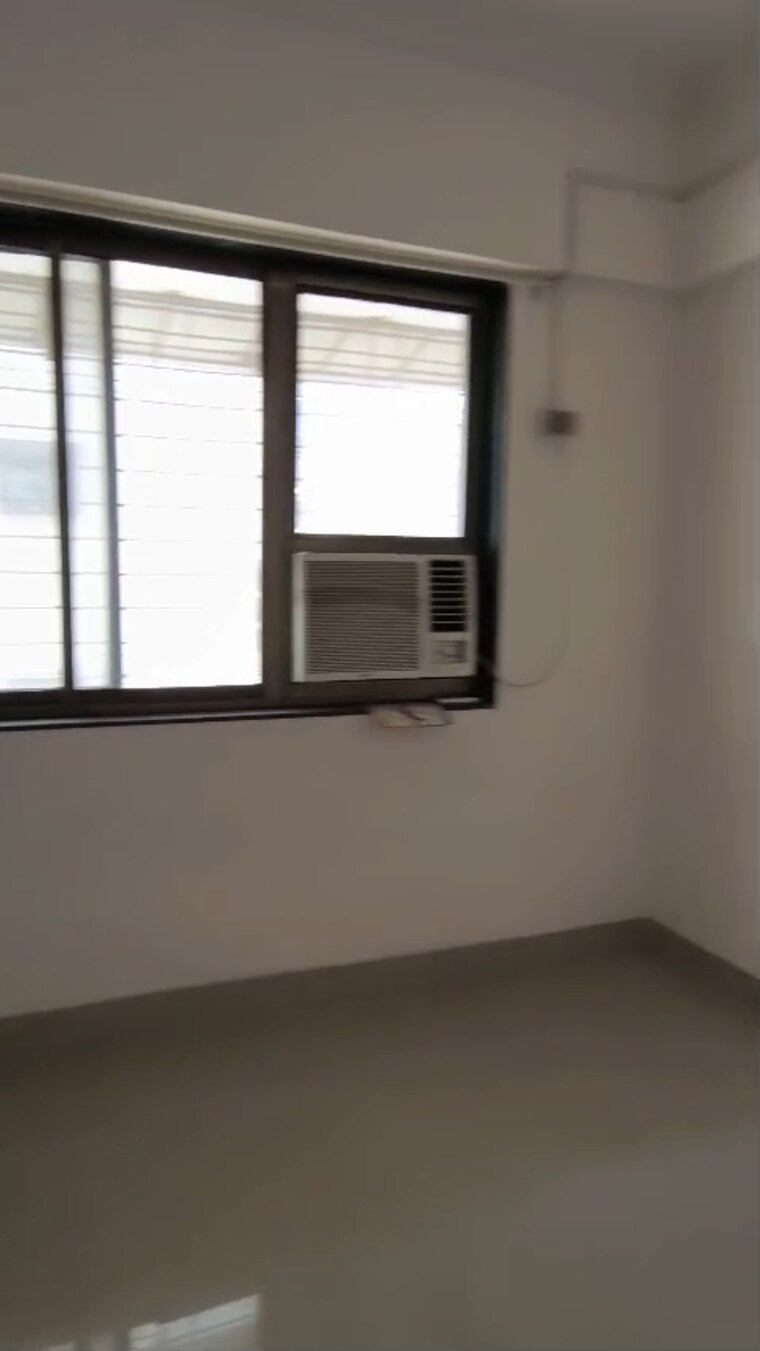 Room, shell-colony 1 Bedroom 360 Sq.Ft. Apartment In Chembur Mumbai 9701415