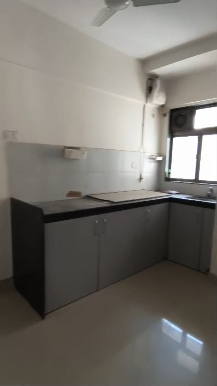 Kitchen, shell-colony 1 Bedroom 360 Sq.Ft. Apartment In Chembur Mumbai 9701415