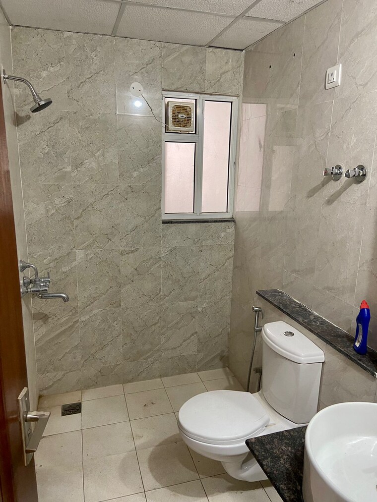 Bathroom, ambala highway 4 Bedroom 2250 Sq.Ft. Apartment In Ambala Highway Zirakpur 9701462