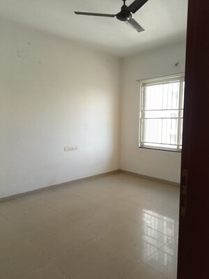 Room in 2 BHK Apartment at Kolte Patil Life Republic, Hinjewadi – for Rent