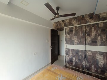 Room in 2 BHK Apartment at Chamunda Heights, Ghansoli – for Rent