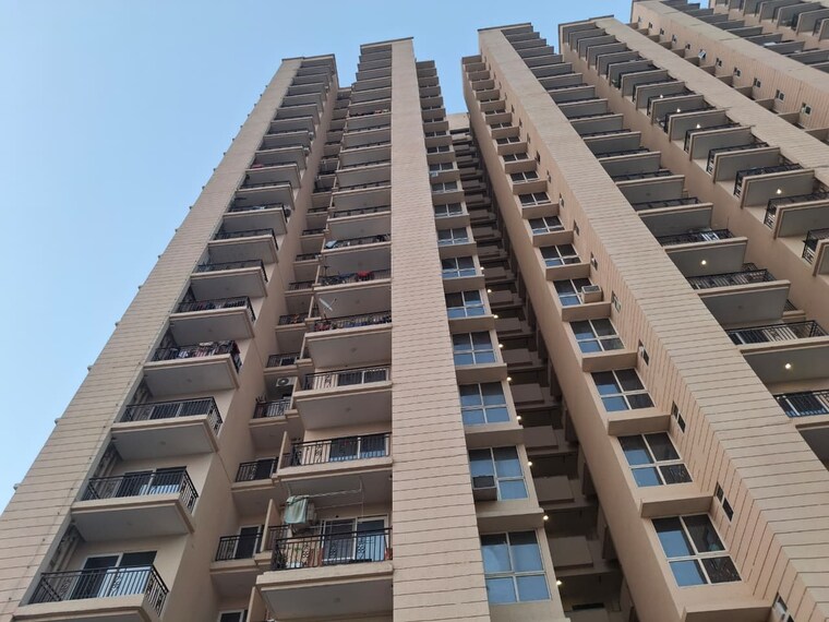Exterior View, signature-global-prime 2 Bedroom 573 Sq.Ft. Apartment In Sector 63a Gurgaon 9701618