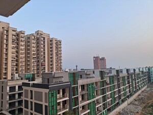 2 BHK Apartment For Rent in Signature Global Prime, Sector 63a