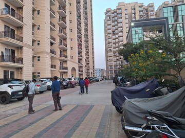 Parking in 2 BHK Apartment at Signature Global Prime, Sector 63a – for Rent