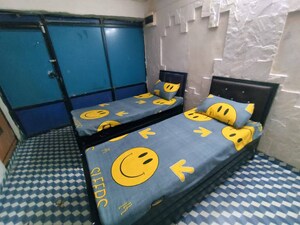 Room in  Pg at Goregaon West – for Rent