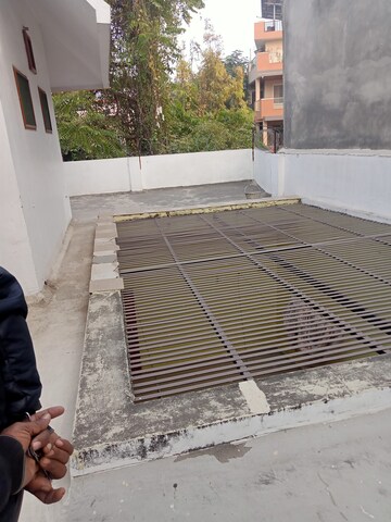 1 BHK Villa – Exterior View View at Aliganj - for Rent