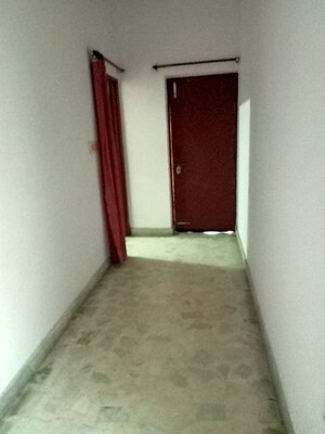  1 BHK Villa at Aliganj – for Rent