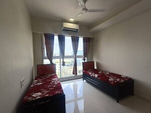Room in  Pg at Goregaon West – for Rent
