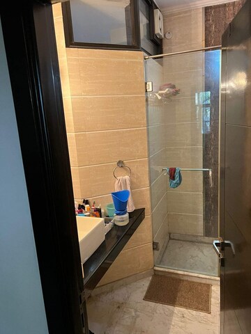 Attached Bathroom in 3 BHK Builder Floor at Shivalik Colony – for Rent