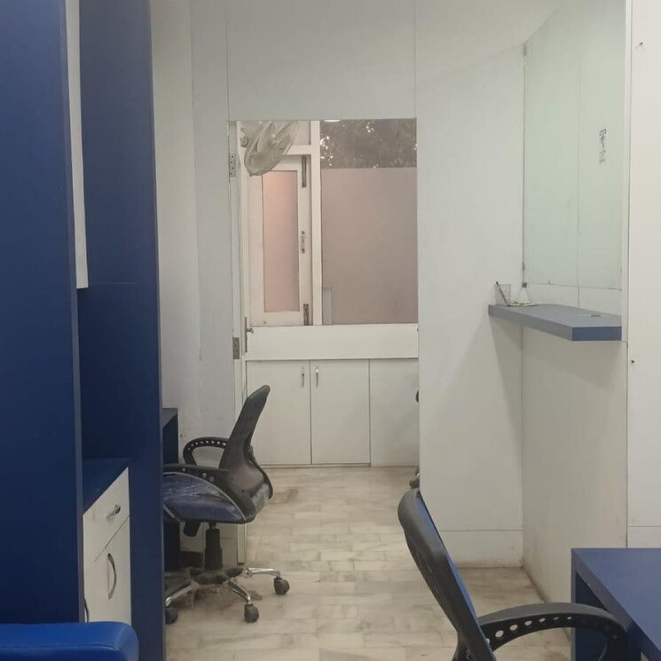 Team Area, sector 8 Commercial Office Space 700 Sq.Ft. In Sector 8 Chandigarh 9701768