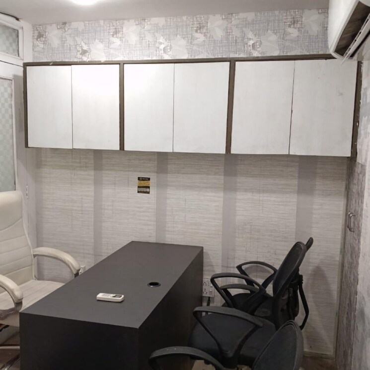 Team Area, sector 8 Commercial Office Space 700 Sq.Ft. In Sector 8 Chandigarh 9701768