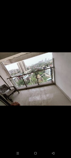 Furnished Amenities in 3 BHK Apartment at Rosa Bella, Ghodbunder Road – for Rent