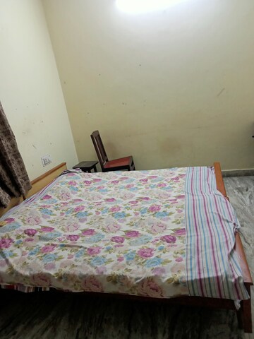 Bedroom in 1 BHK Villa at Aliganj – for Rent
