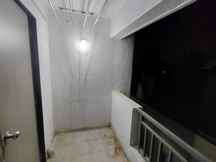 Balcony, bavdhan 2 Bedroom 1005 Sq.Ft. Apartment In Bavdhan Pune 9701795