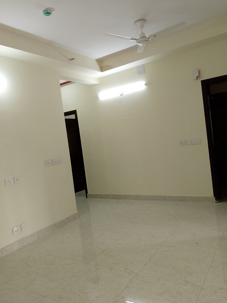 Room, amrapali-enchante 2 Bedroom 900 Sq.Ft. Apartment In Tech Zone 4 Greater Noida Greater Noida 9701975