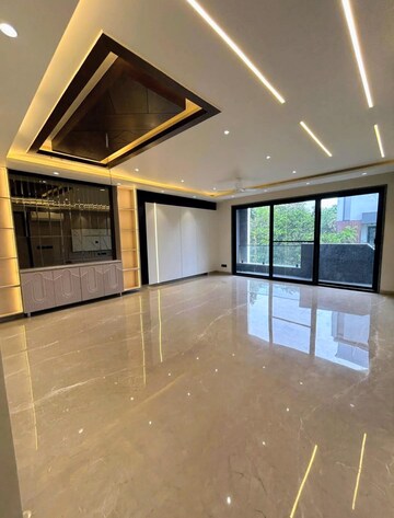 4 BHK Builder Floor For Rent in Sushant Lok I