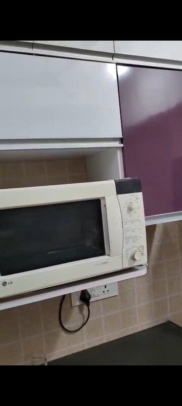 Furnished Amenities in 3 BHK Apartment at Soham Tropical Lagoon, Ghodbunder Road – for Rent