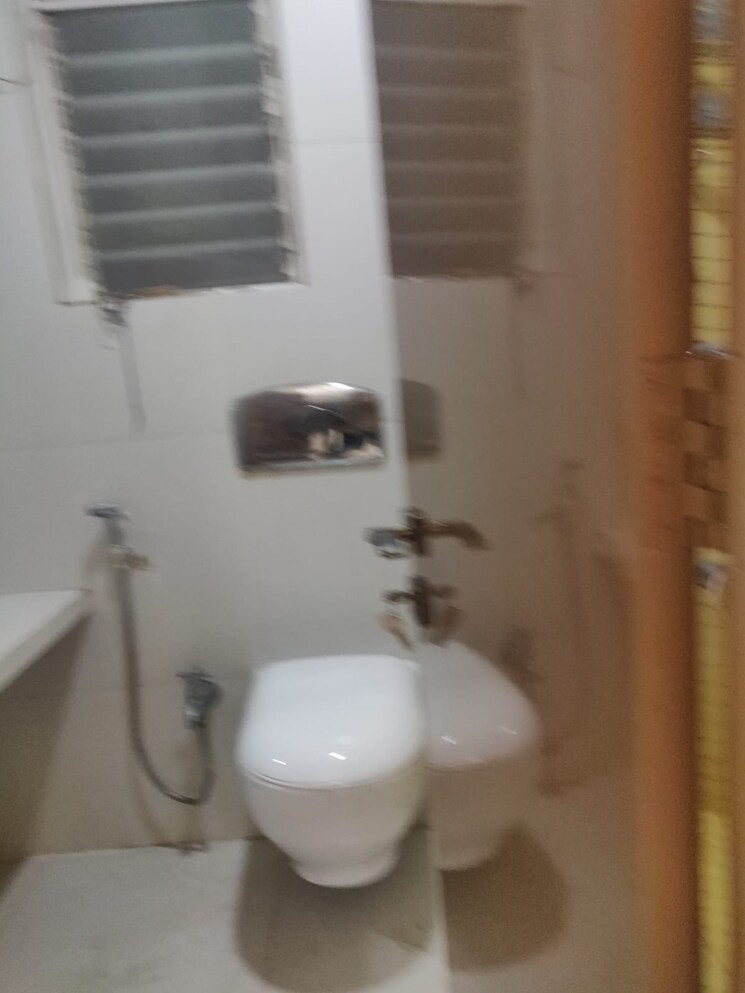 Bathroom, suchidham-complex 2 Bedroom 1200 Sq.Ft. Apartment In Goregaon East Mumbai 9702042
