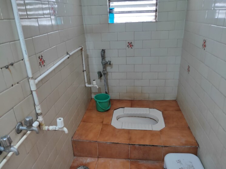 Bathroom, windsor-paradise-2 2 Bedroom 975 Sq.Ft. Apartment In Raj Nagar Extension Ghaziabad 9702233