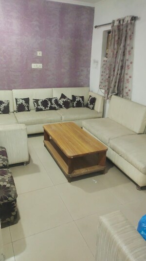 2 BHK Builder Floor For Sale in Pitampura