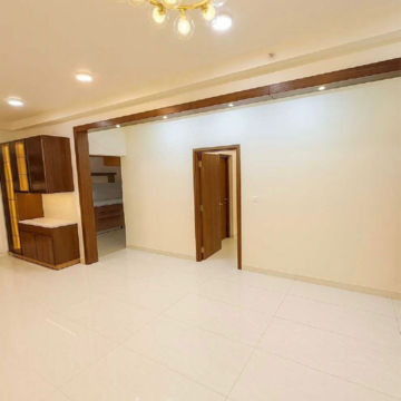 Room in 4 BHK Apartment at Prestige Beverly Hills, Kokapet – for Rent