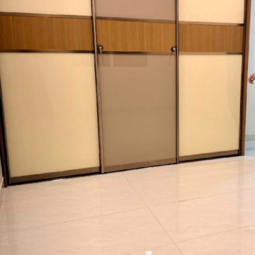 Room in 4 BHK Apartment at Prestige Beverly Hills, Kokapet – for Rent