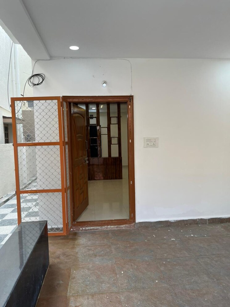Room, bachupally 3.5 Bedroom 2150 Sq.Ft. Villa In Bachupally Hyderabad 9702402