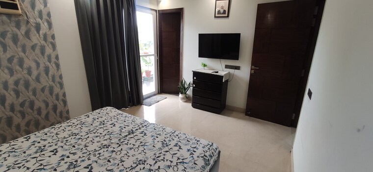 Bedroom, palam vihar 4 Bedroom 3000 Sq.Ft. Builder Floor In Palam Vihar Gurgaon 9702426