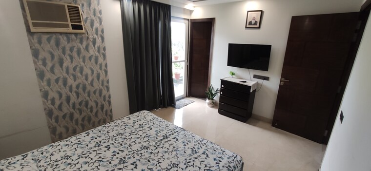 Bedroom, palam vihar 4 Bedroom 3000 Sq.Ft. Builder Floor In Palam Vihar Gurgaon 9702426