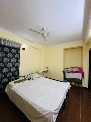 Bedroom in 2.5 BHK Apartment at River Heights Plaza, Raj Nagar Extension – for Rent