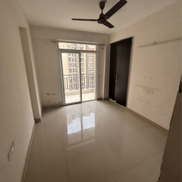 Kitchen in 3 BHK Apartment at Sector 74 – for Rent