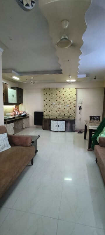 Living Room in 2 BHK Apartment at Kandivali West – for Rent