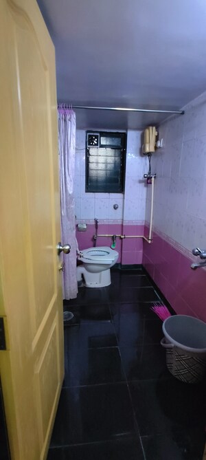 Bathroom in 2 BHK Apartment at Kandivali West – for Rent