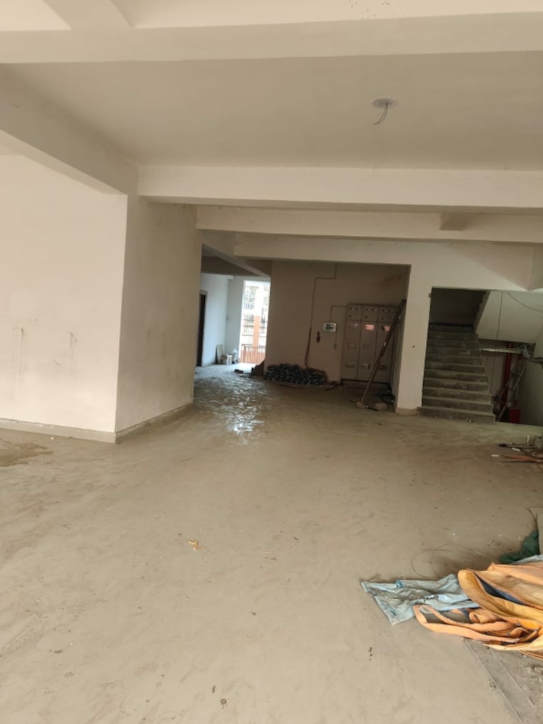  Parking, ratu road 3 Bedroom 1500 Sq.Ft. Apartment In Ratu Road Ranchi 9702508