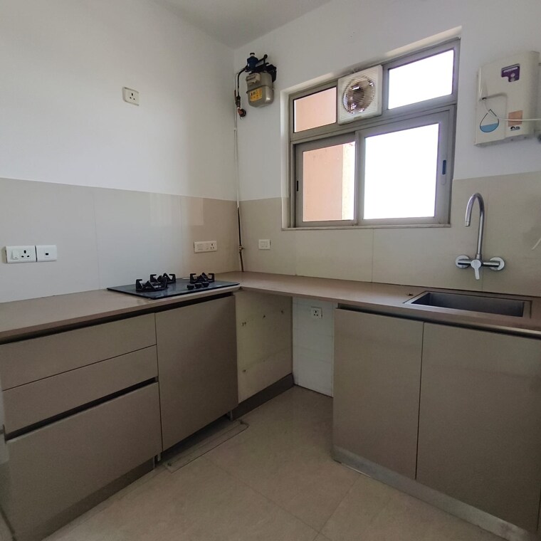 Room, hiranandani-estate-solitaire-c 1 Bedroom 425 Sq.Ft. Apartment In Ghodbunder Road Thane 9702466