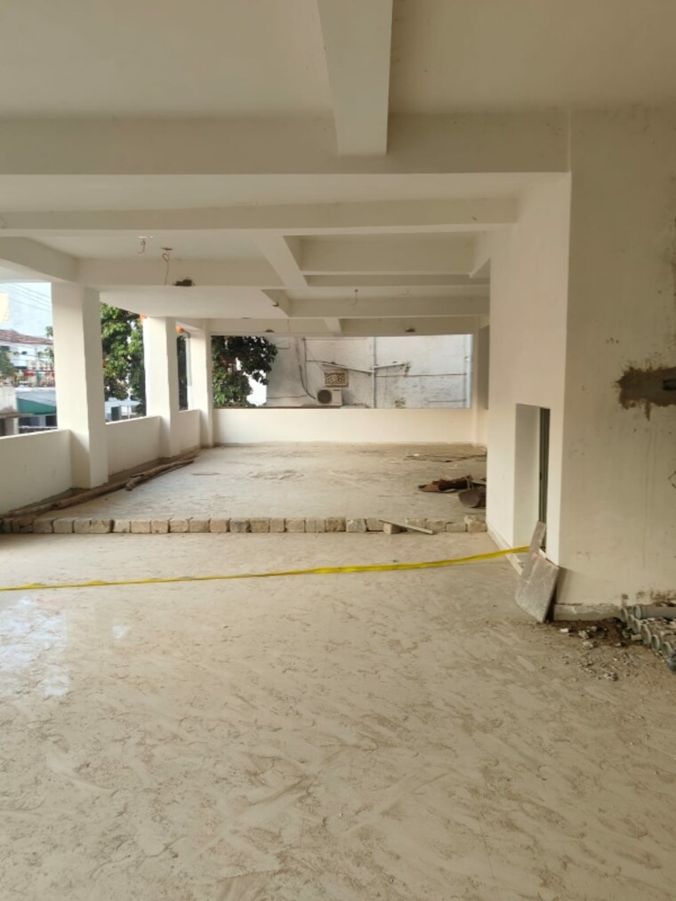  Parking, ratu road 3 Bedroom 1500 Sq.Ft. Apartment In Ratu Road Ranchi 9702508