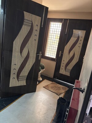  2.5 BHK Apartment at Janakpuri – for Rent