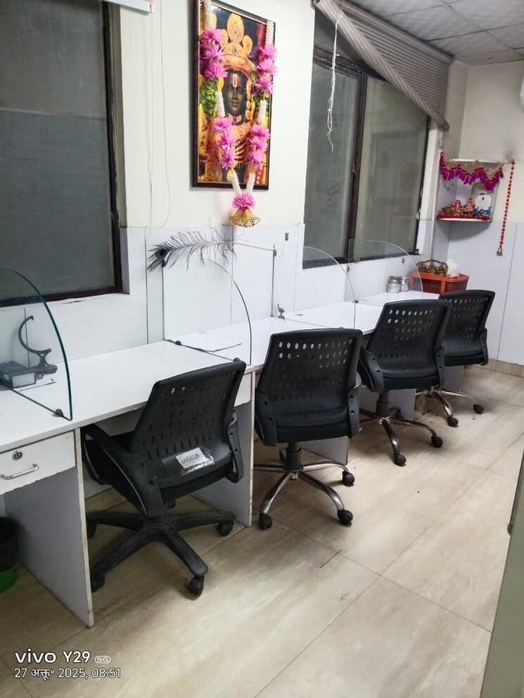 Team Area, sector 63 Commercial Office Space in IT/SEZ 1800 Sq.Ft. In Sector 63 Noida 9702630