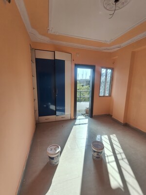 Furnished Amenities in 3 BHK Apartment at Ratu Road – for Sale