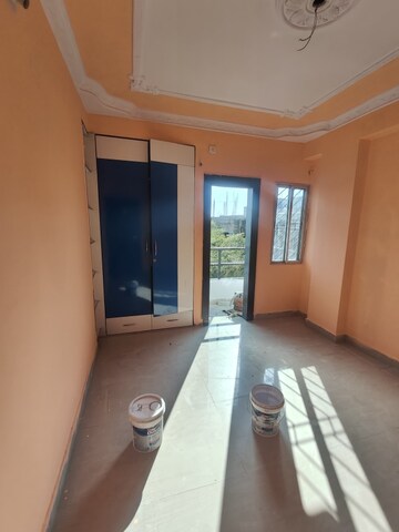 Furnished Amenities in 3 BHK Apartment at Ratu Road – for Sale