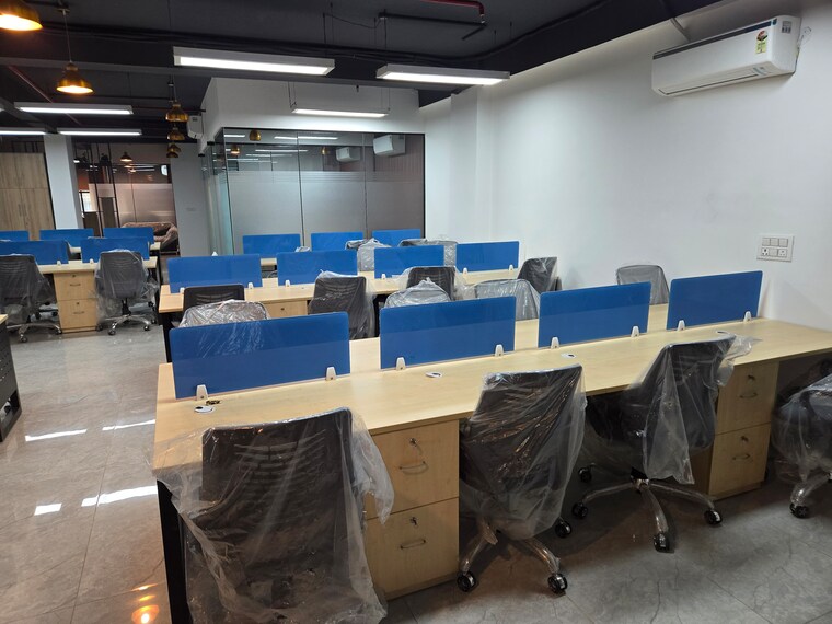 Team Area, sector 63 Commercial Office Space in IT/SEZ 1200 Sq.Ft. In Sector 63 Noida 9702816