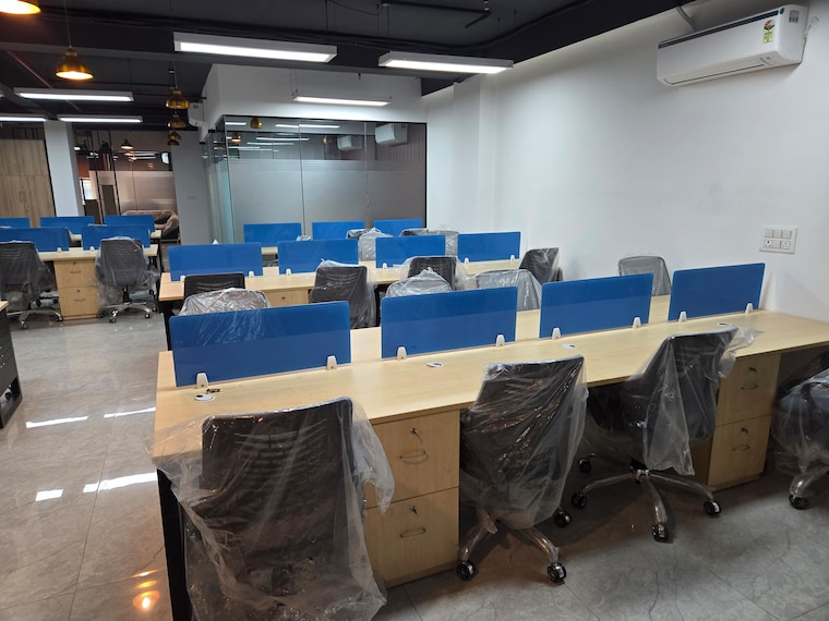 Team Area, sector 63 Commercial Office Space in IT/SEZ 1200 Sq.Ft. In Sector 63 Noida 9702816