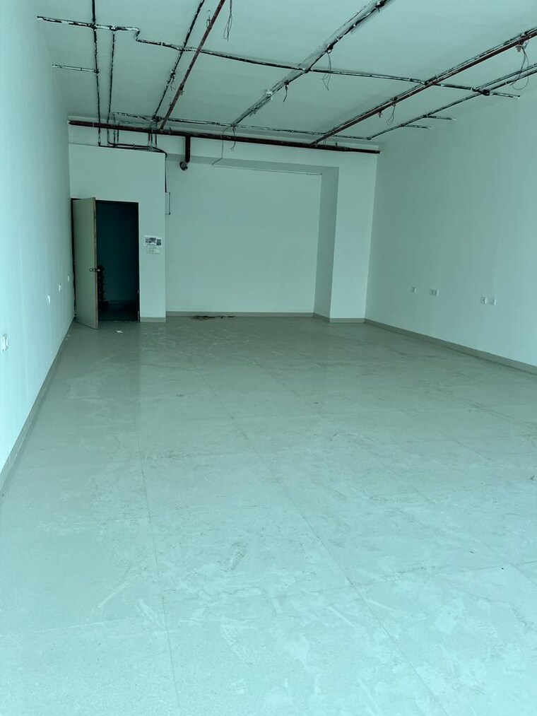 Room, rushi-shashwat-residency Commercial Showroom 1460 Sq.Ft. In Borivali East Mumbai 9702831