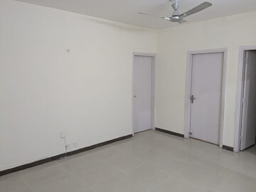 2 BHK Apartment For Rent in BPTP Park Grandeura, Sector 82