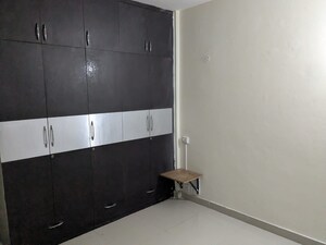 Furnished Amenities in 2 BHK Apartment at BPTP Park Grandeura, Sector 82 – for Rent