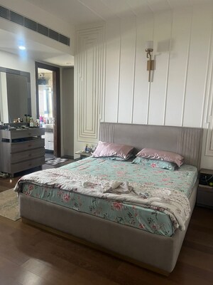Bedroom in 5 BHK Penthouse at M3M Golf Estate, Sector 65 – for Sale