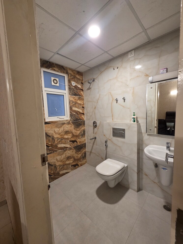 Kitchen, omaxe-the-palace 3 Bedroom 1615 Sq.Ft. Apartment In Gomti Nagar Lucknow 9702838