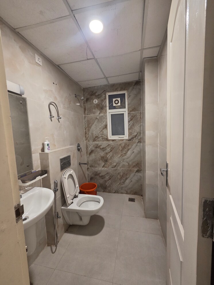 Master Bedroom, omaxe-the-palace 3 Bedroom 1615 Sq.Ft. Apartment In Gomti Nagar Lucknow 9702838